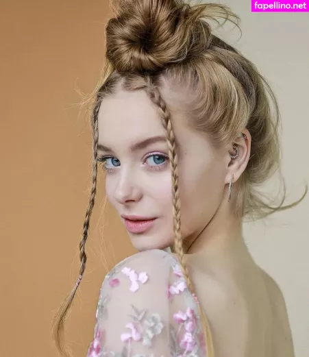Yulia Kolmakova OnlyFans Thumbnail #CeZT9aRZde