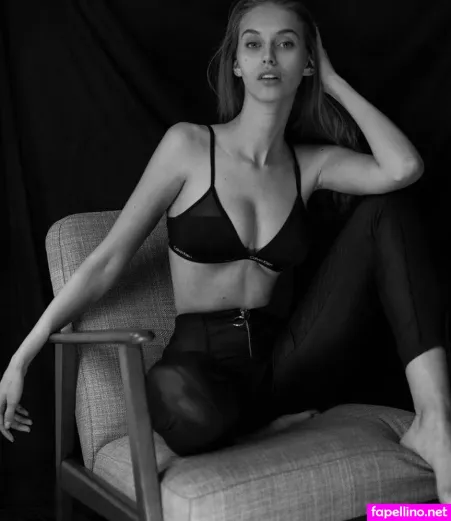 Yulia Rose OnlyFans Thumbnail #QX2Vj4xYTI