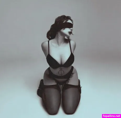 Yulia Shunina OnlyFans Thumbnail #zXFWeU6vQb