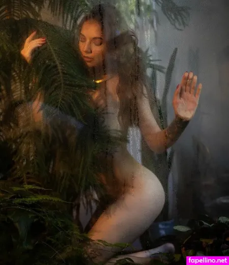 Yuliya Kucherenko OnlyFans Thumbnail #MHYovcXmS3