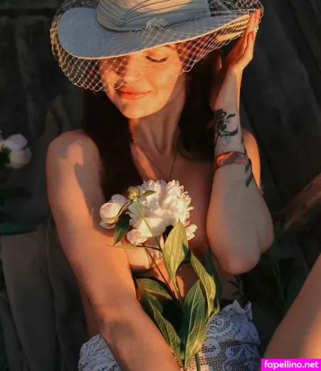 Yuliya Kucherenko OnlyFans Thumbnail #dWlbUqRZac