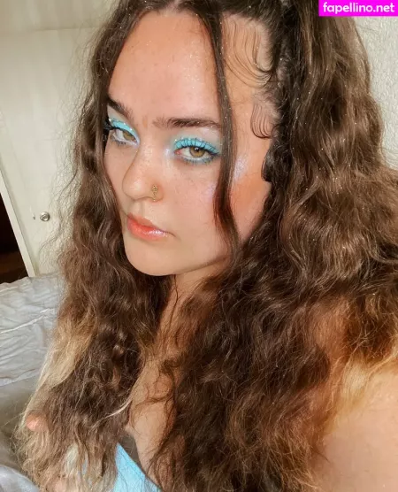 Yumi Analiyah OnlyFans Thumbnail #2CjZaD5nSl