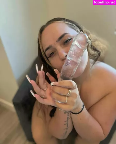 Yumi Analiyah OnlyFans Thumbnail #yZbd7ICwYP