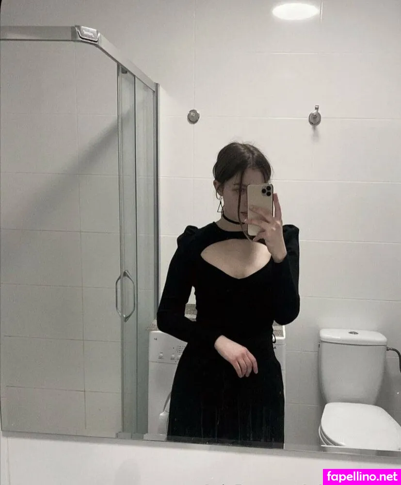 tiny_elf18, tinyy_elf, yumi_tyangirl, yumikao1212 Nude Leaked OnlyFans Photo #7QethFAQUx