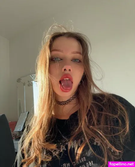 Yumi Tyangirl OnlyFans Thumbnail #yDlWNnMrY1