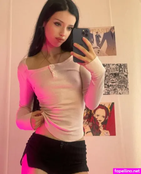 Yumiellis OnlyFans Thumbnail #sNoBK2ZdBG