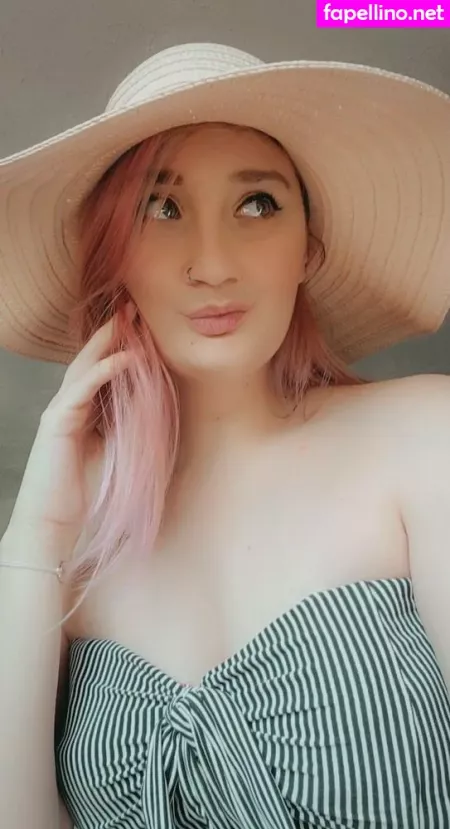 Yummarie OnlyFans Thumbnail #xKUrvjTxAY