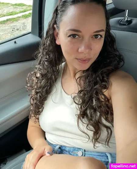 Yummie Bunnie 1 OnlyFans Thumbnail #R7aOOUNmbS
