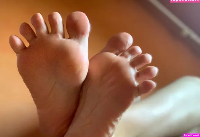Yummifeetgirl OnlyFans Thumbnail #HrgIpsCuKp