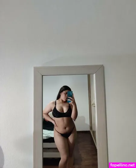 Yummy Avery OnlyFans Thumbnail #TT5mgD6Ce7