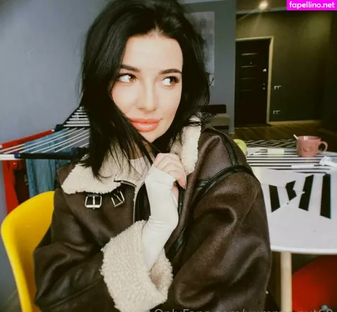 Yummy Nut OnlyFans Thumbnail #sInPxZi1bc