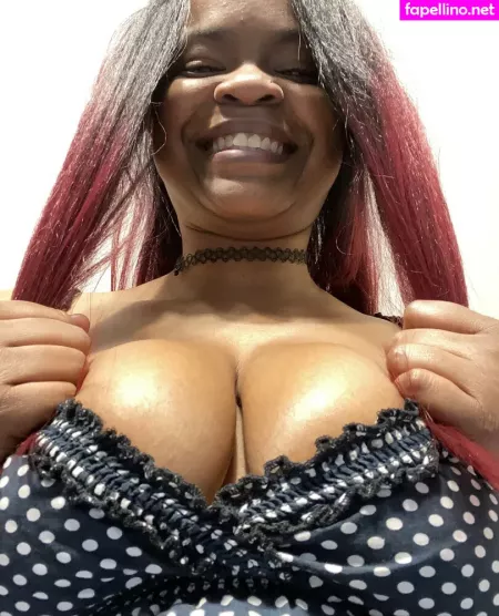 Yummybrownfox OnlyFans Thumbnail #JjbybO0uex