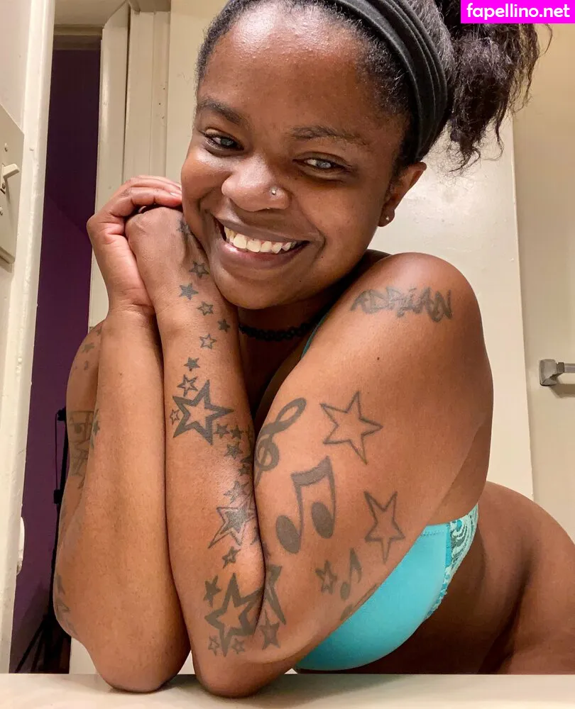 yummybrownfox, yummyfoxx Nude Leaked OnlyFans Photo #RBIcviTLEv