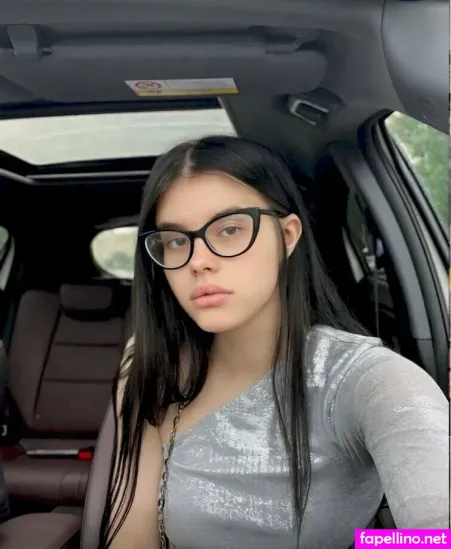 Yummylina OnlyFans Thumbnail #FyyNIv9ZmZ