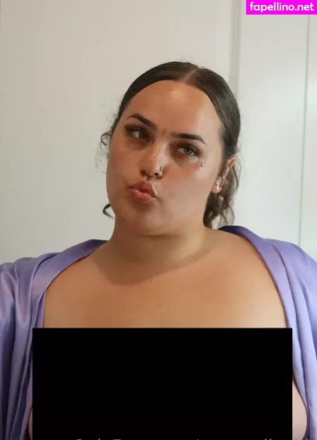 Yummyliyahh OnlyFans Thumbnail #ONdyQ3H7lc