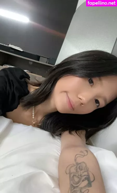 Yunaiyahox OnlyFans Thumbnail #XoxmtKgSe7