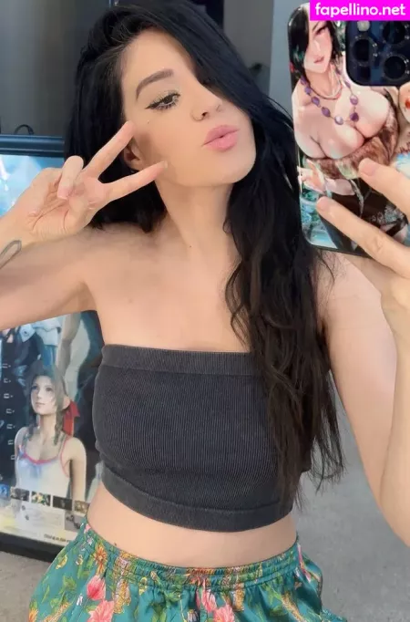 Yunalescka 2 OnlyFans Thumbnail #ZMI4ZdugBH