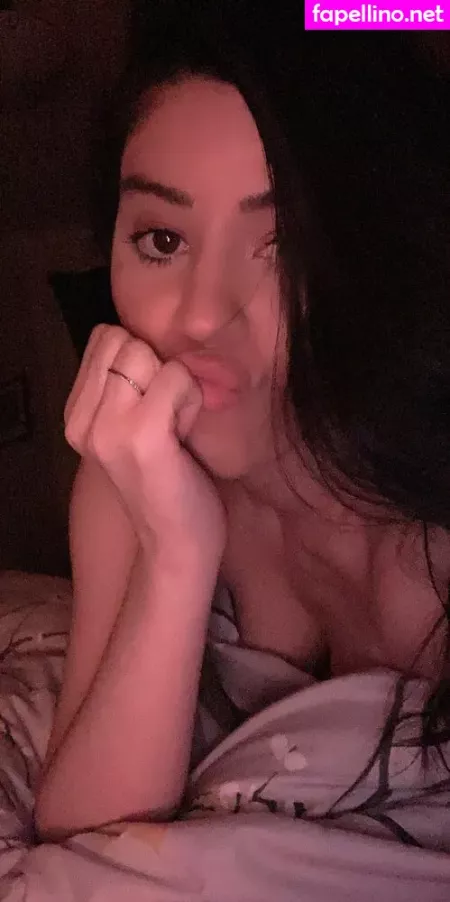 Yunalescka 2 OnlyFans Thumbnail #fYb1L80PAh