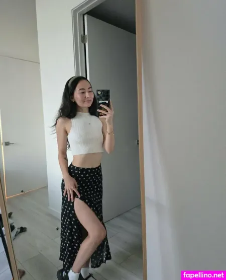 Yunaof OnlyFans Thumbnail #DMaXwuCE64