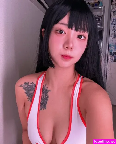 Yunaskye OnlyFans Thumbnail #E33dDsnvA9