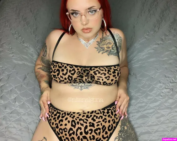 Yuneednita OnlyFans Thumbnail #yEBXqCqs52