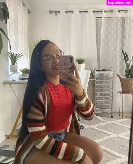 Yunghibana OnlyFans Thumbnail #4Spt7FDYp1