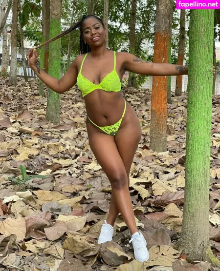 Yuni Nicolee OnlyFans Thumbnail #FmBQXi02kj