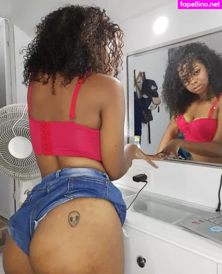 Yuni Nicolee OnlyFans Thumbnail #puLAvODnqO