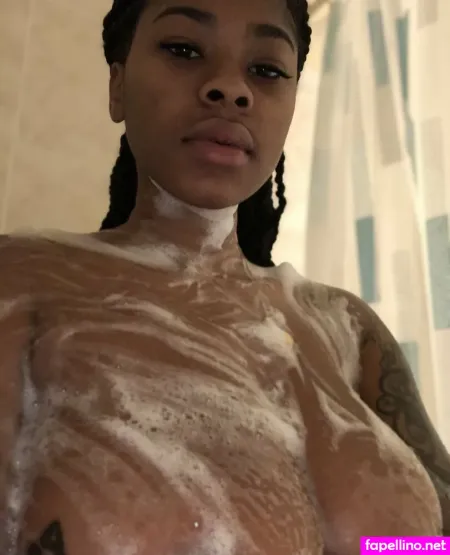 Yunique OnlyFans Thumbnail #3QcdQlSjy0