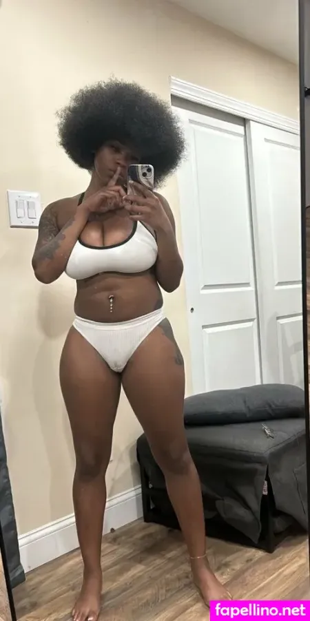 Yunique OnlyFans Thumbnail #OvzURM1Tbv
