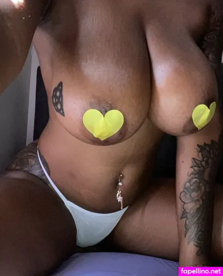 Yunique OnlyFans Thumbnail #a6K6VkfQq4