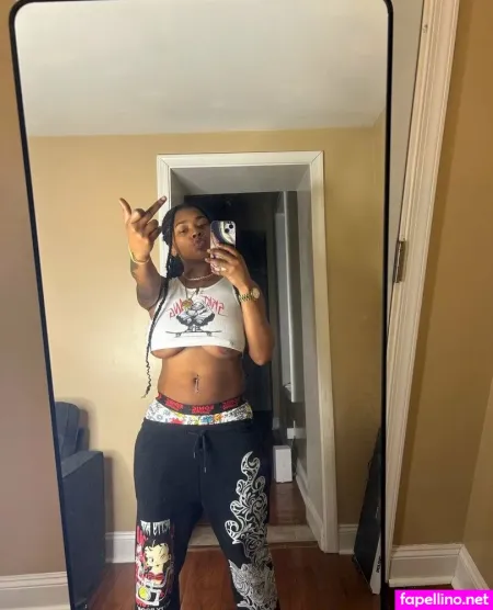 Yunique OnlyFans Thumbnail #p8icltRlnE