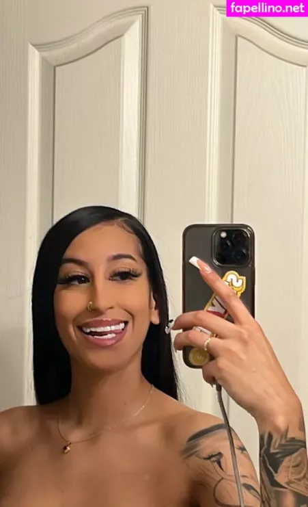 Yurbae OnlyFans Thumbnail #3y2RMhZ6eb