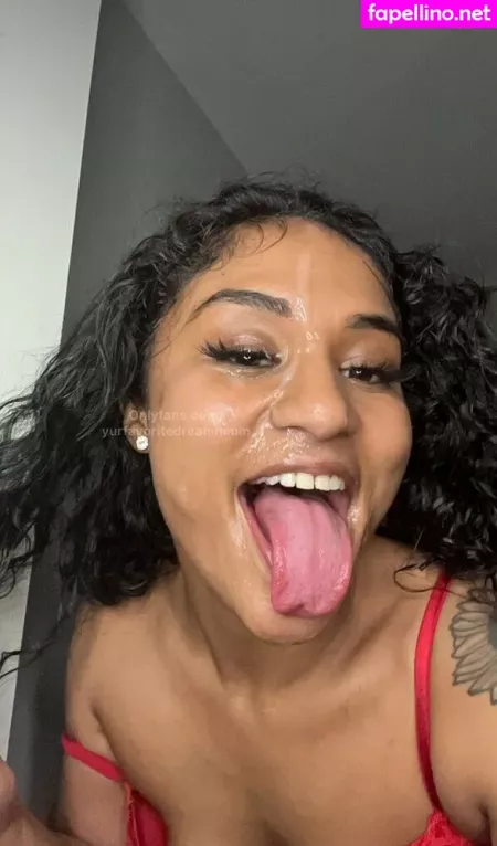 Yurfavoritedreammm OnlyFans Thumbnail #W2Fn1ZOaGw