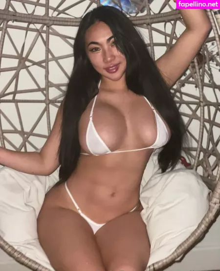 Yuri Boler OnlyFans Thumbnail #1AWdwNSsrL