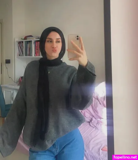 Yuri Stars OnlyFans Thumbnail #BfBOpPNod9