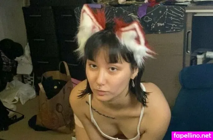 Yurifoxgirlfree OnlyFans Thumbnail #cyrbdIJGMl