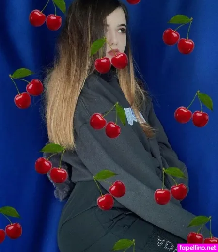 Yuuechka OnlyFans Thumbnail #KxPe06C8U0