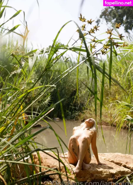 Yuval Gold OnlyFans Thumbnail #izMUHShYT1