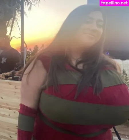 Yuval OnlyFans Thumbnail #CVCrDjkIw1