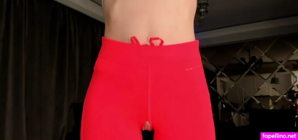 Yveline OnlyFans Thumbnail #bitEnp6bFv