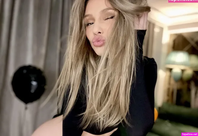 Yveline OnlyFans Thumbnail #rZny2WKj6K