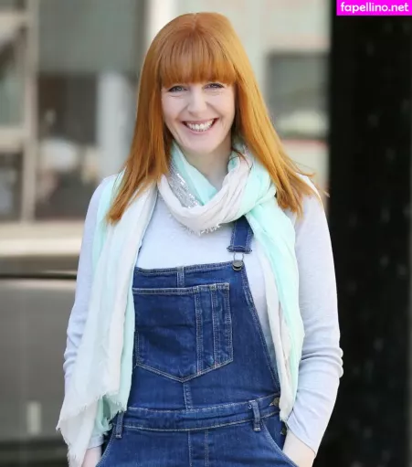 Yvette Fielding OnlyFans Thumbnail #6KpYYP0p72