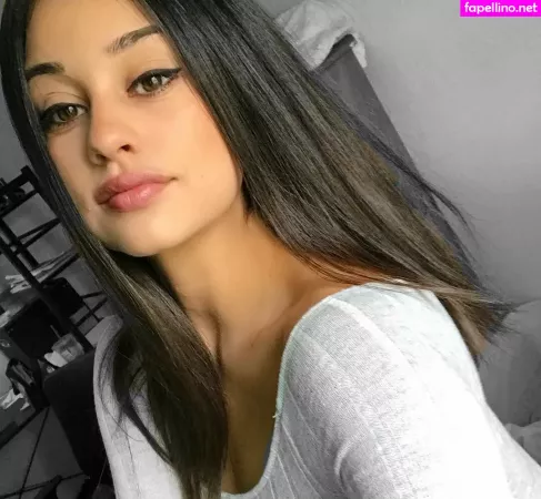 Yvette Monreal OnlyFans Thumbnail #ZmXPYpBjTC