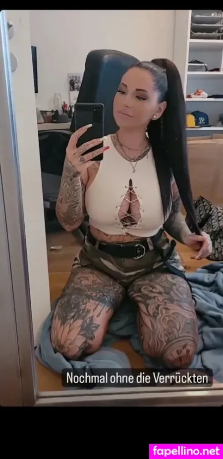 Yvonne F OnlyFans Thumbnail #cj5MRBHXf3