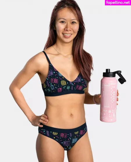 Yvonne Ho OnlyFans Thumbnail #c3Y6ATjZbV