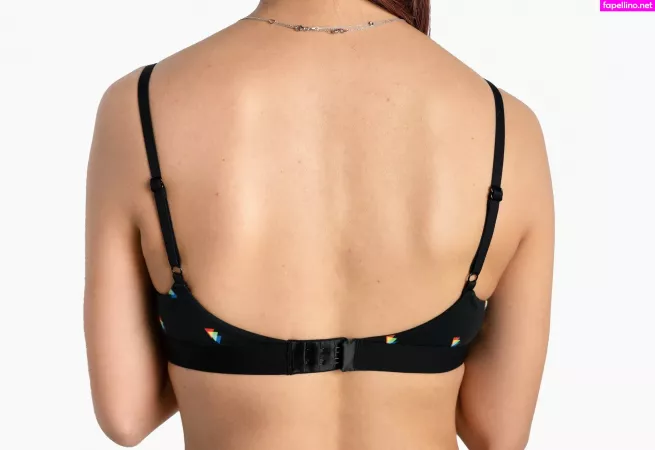 Yvonne Ho OnlyFans Thumbnail #ov0t2I8Taq