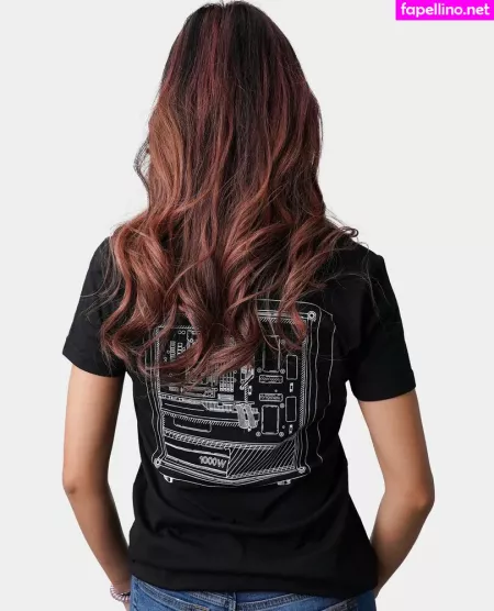 Yvonne Ho OnlyFans Thumbnail #pk4sp3WoYf