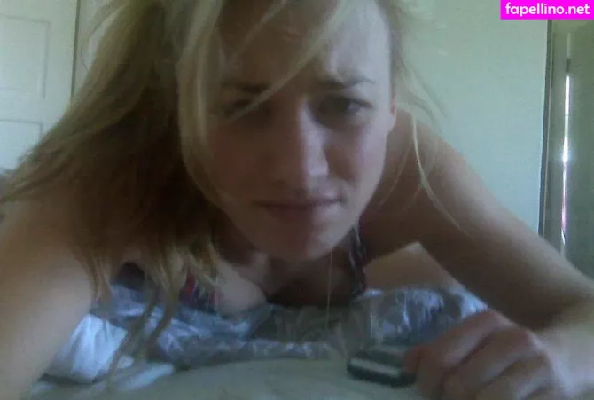 Yvonne Strahovski OnlyFans Thumbnail #gSGv4s2h0X