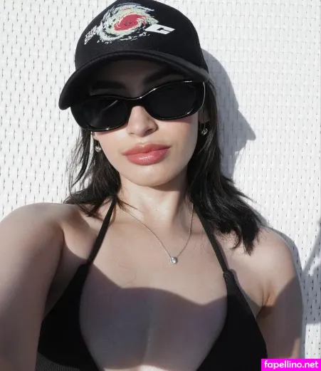 Yvonnearesu OnlyFans Thumbnail #LMMLJpvbbC